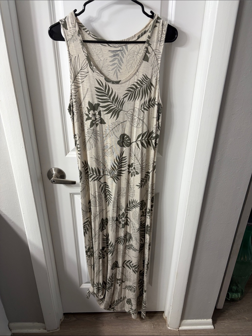 2/$15 Amazon Essentials Cream Maxi Dress with Green Tropical Print